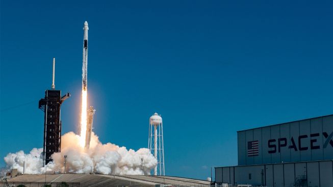 Angkut 4 Astronot, Rocket SpaceX Falcon 9 Lepas Landas Menuju ISS