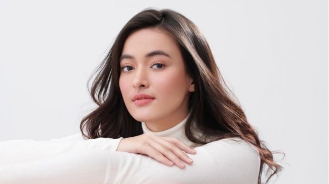 Profil Mawar De Jongh, Pemain Anggar di Series Terbaru 'My Ice Girl'