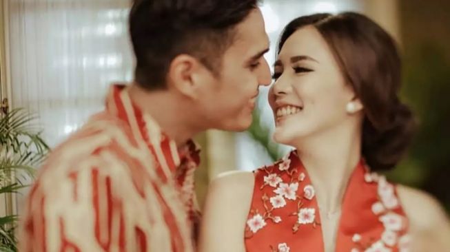 Potret Artis Jalani Prosesi Sangjit (instagram/@deasypriscilla)