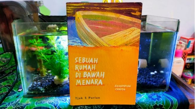 Atraksi yang Mematikan dalam Buku 'Sebuah Rumah di Bawah Menara'