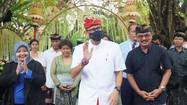 Dorong Pariwisata Berkelanjutan, Menparekraf Sandiaga Uno Luncurkan 'A Lobster Farm'