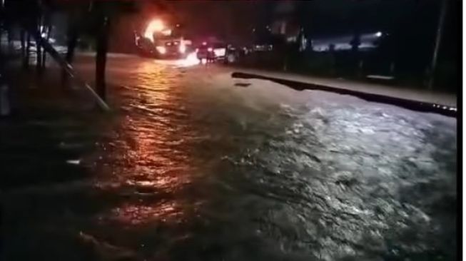 Simpang Graha Kariangau Diterjang Banjir, Pipa Gas Pertamina Larut, Netizen: Gegara Proyek Parit Ketutup