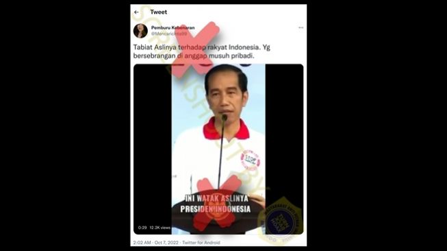 CEK FAKTA: Beredar video dengan narasi perintah Presiden Joko Widodo untuk mengejar dan menghajar rakyat yang dianggap musuh pribadi karena berseberangan, benarkah? (Turnbackhoax.id)