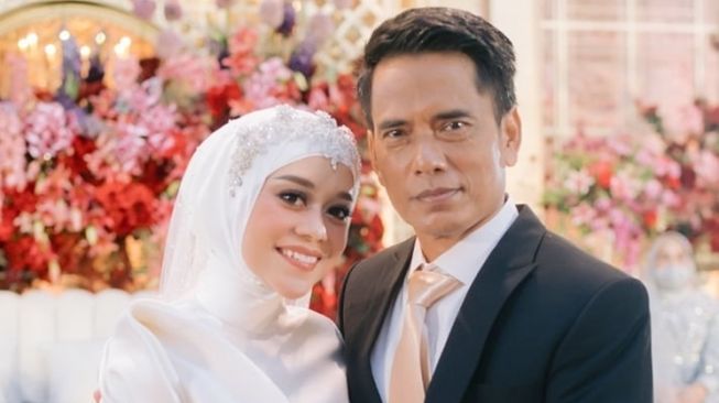 Potret Kedekatan Lesti Kejora dan Ayah (instagram/@ayah_kejora)