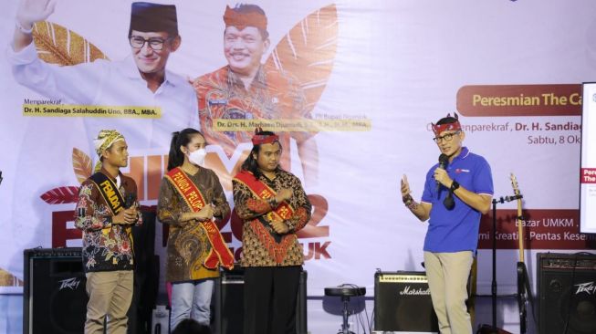 Ciptakan Banyak Lapangan Kerja Baru di Nganjuk, Sandiaga Resmikan The Carnival Bersama Hipmi