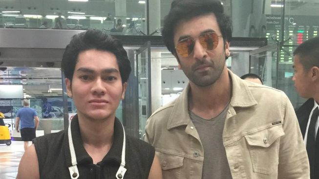 Satria Mulia bersama aktor Bollywood Ranbir Kapoor. [Instargam]