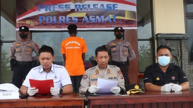 Pemuda di Kabupaten Asmat Bunuh Pacar dan Paman Karena Kepergok Selingkuh