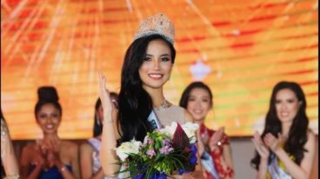 Pernah Unggah Video ‘Dildo’, Kemenangan Miss Malaysia Tuai Kontroversi