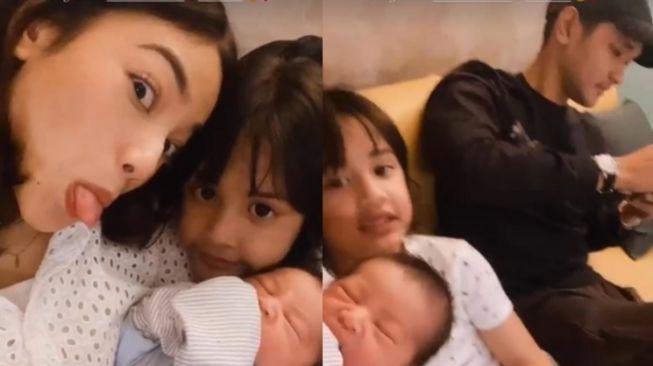 Afgan mengajak Malika Bestari untuk melihat keponakan barunya. [Instagram]