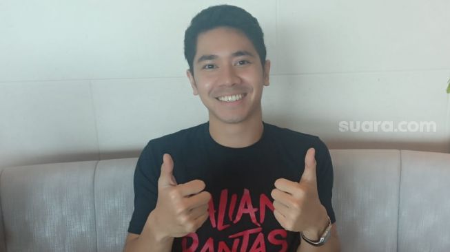 Emir Mahira ditemui di Kota Kasablanka, Jakarta Selatan pada Selasa (11/10/2022) [Suara.com/Rena Pangesti]