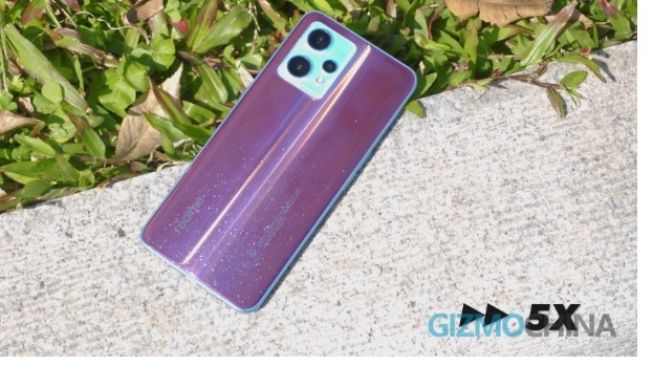 Realme  [Gizmochina]