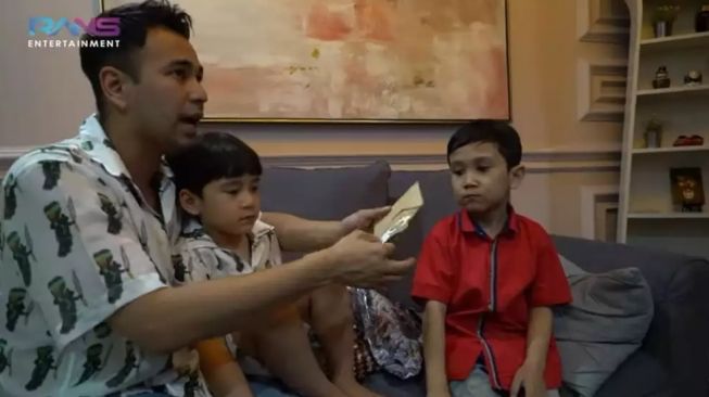 Momen Artis Ketemu Kembaran (YouTube/RANS ENTERTAINMENT)