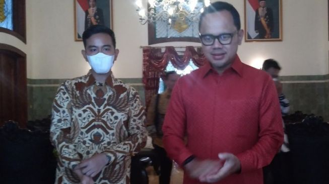 Bima Arya dan Gibran Rakabuming Bertemu Hingga Tanggapi Soal Pilkada: Kalau Suka Sama Saya Ya Dipilih