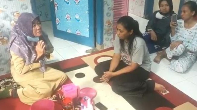 Terungkap Sosok Penjual Dawet Kanjuruhan Malang, Minta Maaf ke Keluarga Korban