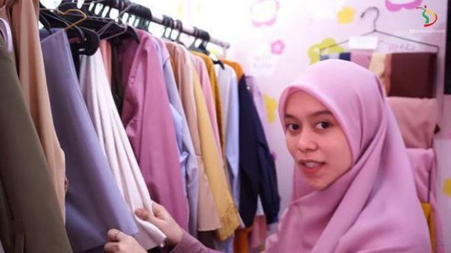 Potret Kamar Lesti Kejora Sebelum Menikah (YouTube/3D Entertainment)