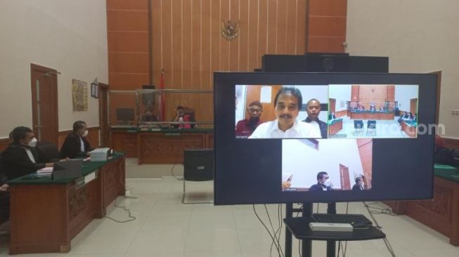 Kasus Meme Stupa Mirip Jokowi, Roy Suryo Didakwa Langgar UU ITE dan Penodaan Agama