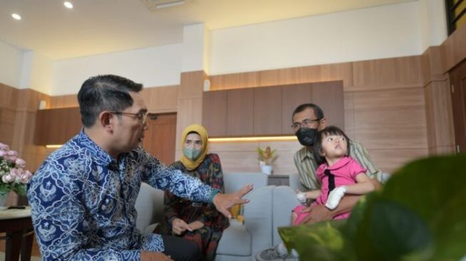 Balita Pengidap Penyakit Apert Syndrome Dibantu Gubernur Jabar