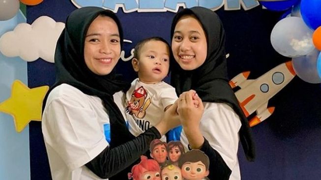 Potret Anak Artis Bareng Pengasuh (instagram/@vanessaangelofficial)