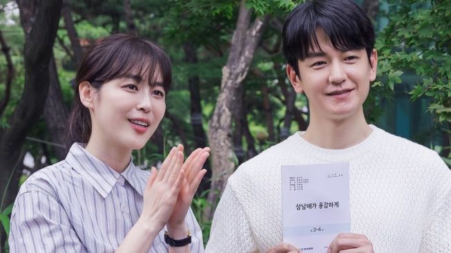 Potret di Balik Layar Three Bold Siblings (Instagram/@kbsdrama)