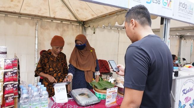 Dorong Digitalisasi UMKM, ESB Wujudkan Konsep Smart Food Court