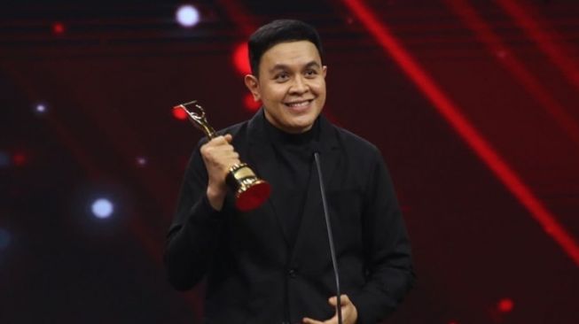 Gaya Artis di AMI Awards 2022 (instagram/@officialrcti)