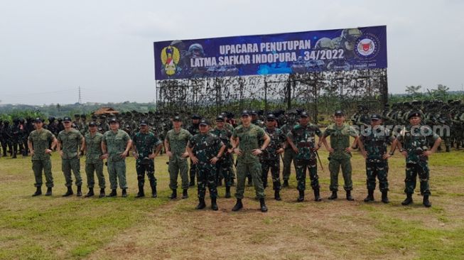 Simulasi Penyelamatan Gedung Tutup Rangkaian 10 Hari Latihan Bersama TNI AD-Singapura Army