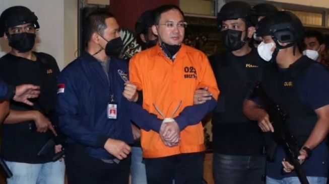 Bikin Melongo, Segini Total Aset Bos Judi Online Apin BK yang Disita Polisi