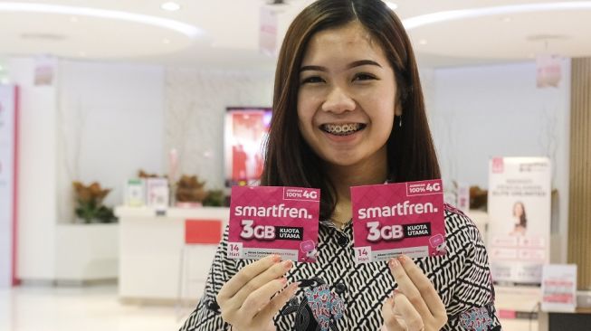 DSSA Perlahan Lepas Saham Smartfren (FREN)