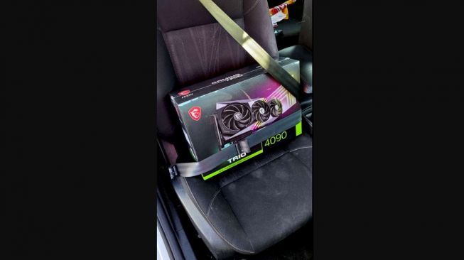 Pembatalan peluncuran RTX 4080 12GB. [Nvidia]