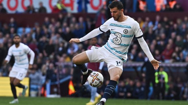 Chelsea Menang Meyakinkan di Villa Park, Graham Potter Puji Kinerja Mason Mount dan Kepa