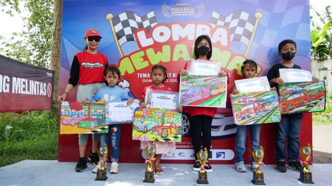 Lomba mewarnai anak-anak turut memeriahkan Piala Raja Sprint Rally Jogja 2022 (IST)