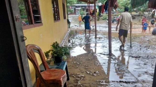 Banjir Terjang Kecamatan Poleang Utara Kabupaten Bombana, Belasan Rumah Terendam