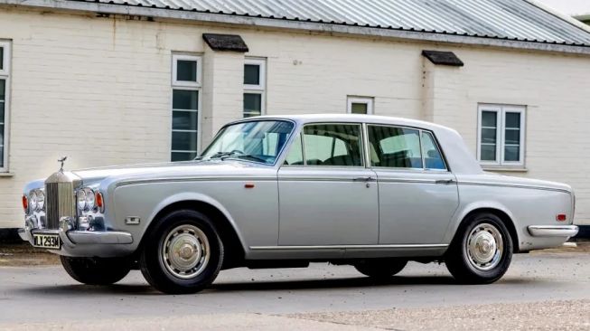 Rolls-Royce Silver Shadow, mobil favorit Freddie Mercury [Autoblog].