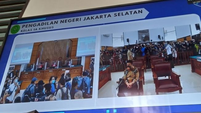 Sidang perdana Ferdy Sambo di PN Jakarta Selatan, Senin (17/10/2022). (Suara.com/Arga) 