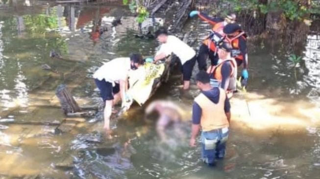 Jenazah Pria Hanya Memakai Celana Dalam Terapung di Teluk Kendari, Ternyata Guru SMAN 9 Kendari