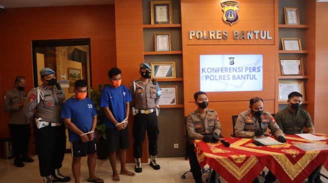 Konferensi Pers Polres Bantul kasus penyalahgunaan BBM bersubsidi jenis bio solar, Selasa (18/10/20222). [Suarajogja.id / Wahyu Turi Krisanti]