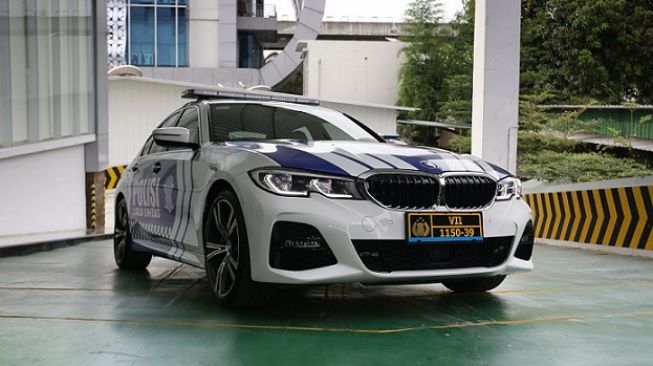 BMW 330e M Sport, Mobil Listrik PHEV Jadi Kendaraan Resmi Pengawalan Presidensi G20 Indonesia
