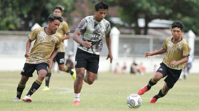 Terus Panaskan Mesin, Persis Solo Hadapi Gresik United dan Persekabpas Pasuruan dalam Tur Jatim