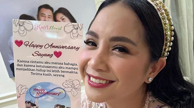 Potret Pesta Ulang Tahun Pernikahan Raffi Ahmad dan Nagita Slavina (Instagram/raffinagita1717)