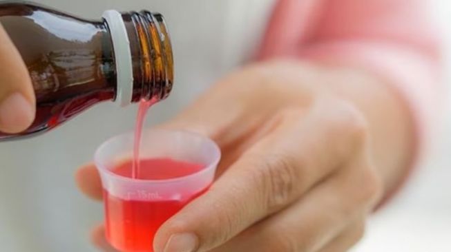 Bahaya 3 Zat yang Ditemukan di Obat Sirup Diduga Pemicu Gagal Ginjal Akut