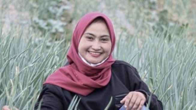 Sudah Hijrah dan Berjilbab, Ini 12 Rumah Novi Listiana Pedangdut Koplo yang Banting Setir Jadi Petani