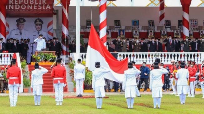 Disporapar Bontang Hadiahi Paskibraka ke Bandung, Gelontorkan Rp 700 Juta