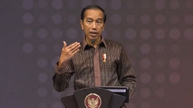 Preisden Jokowi saat hadir di  Trade Expo Indonesia ke-37 tahun 2022 di ICE, BSD City, Tangerang (Antara)