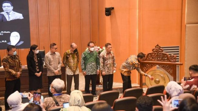 DPR Gelar Seminar Nasional Percepatan PEN di Tengah Tantangan Global