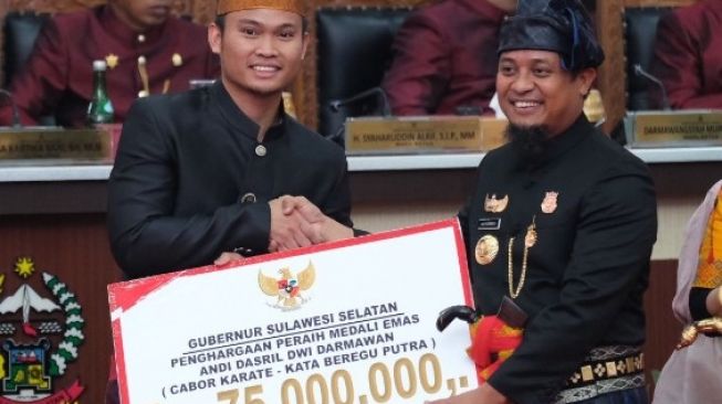 Atlet SEA Games Dapat Bonus Rp75 Juta di Peringatan HUT Sulawesi Selatan