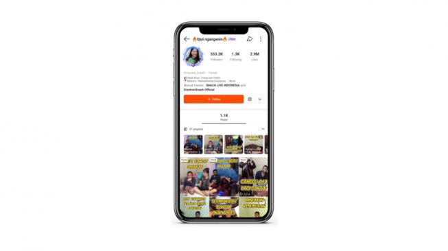 Akun @OjolNgangenin di SnackVideo konsisten membikin konten komedi kehidupan keseharian pasutri. (Istimewa)