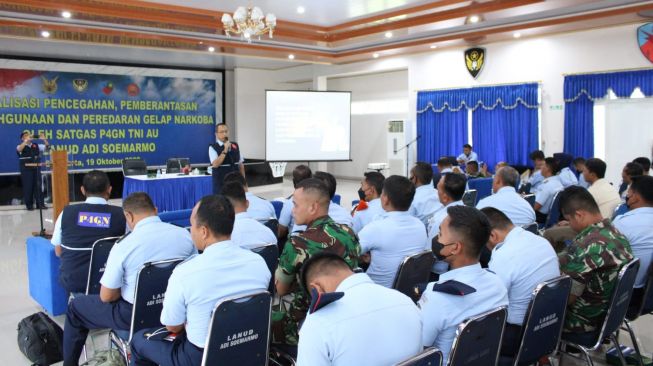 Cegah Peredaran Narkoba Lanud Adi Soemarmo Gelar Sosialisasi P4gn 0546