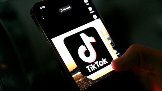 Begini Cara Aktifkan Mode Gelap TikTok, Mudah Kali