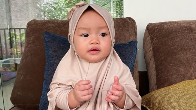  Potret Arsila Anak Zaskia Gotik (Instagram/@sirajuddinmahmudsabang)