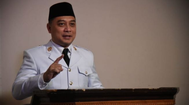 Wali Kota Surabaya Eri Cahyadi yang memerankan sosok Presiden Soekarno dalam film dokumenter "Koesno, Jati Diri Soekarno" dan kini di "Soera ing Baja" [ANTARA/HO-Diskominfo Surabaya].